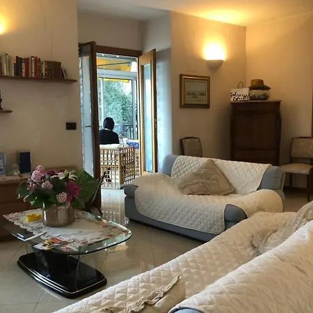 Casa Vacanza In Costa Azzurra Menton Exterior photo
